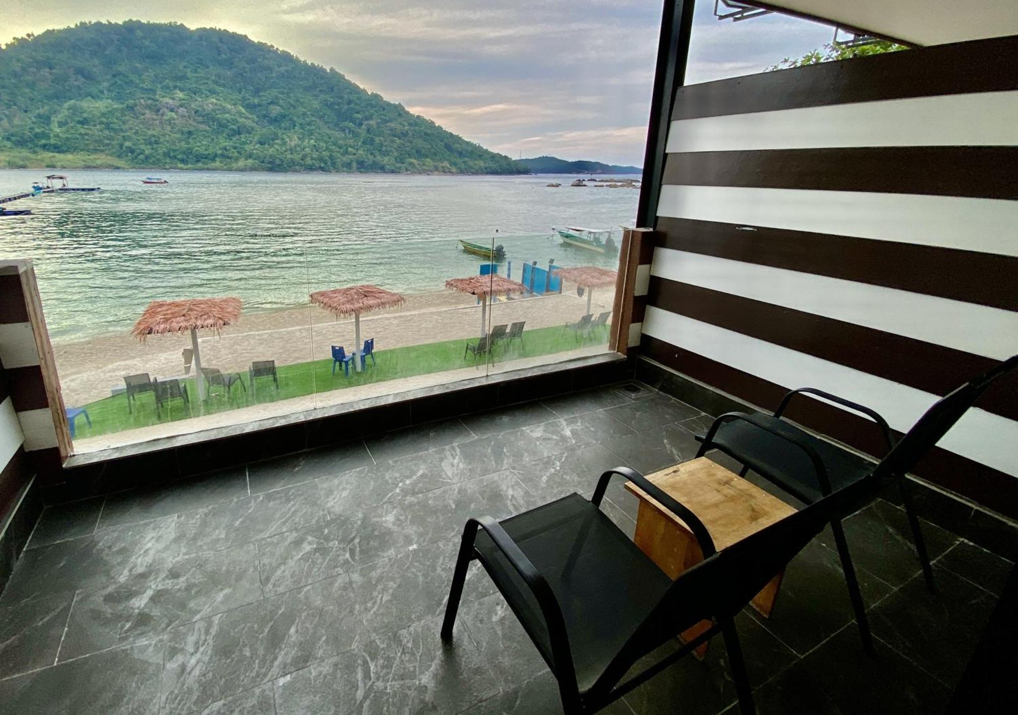 The Barat Perhentian Villa Kampong Pasir Hantu Exterior foto