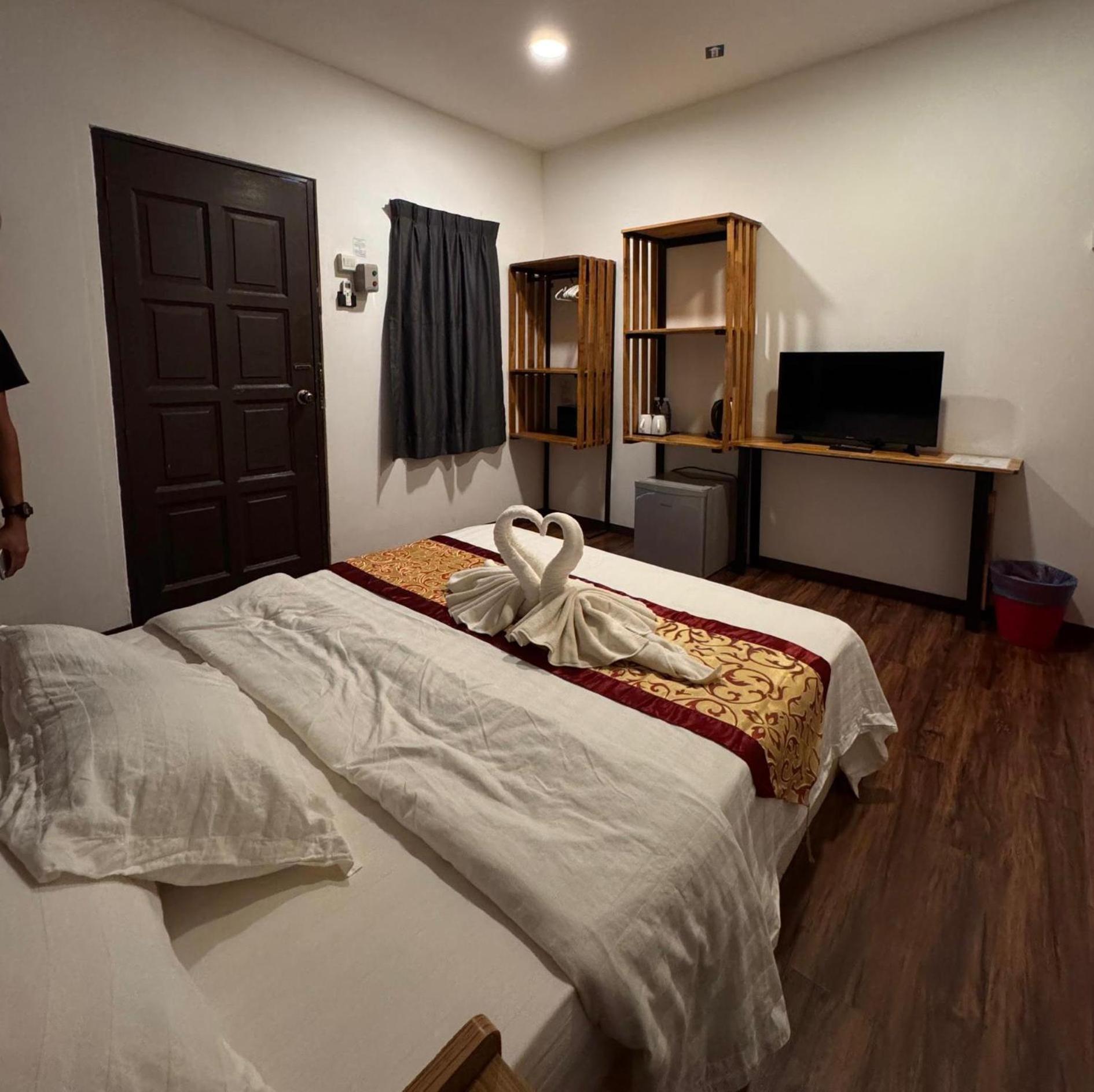 The Barat Perhentian Villa Kampong Pasir Hantu Exterior foto